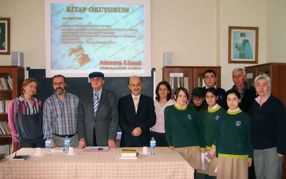 Amasra'da Kitap Okuyorum